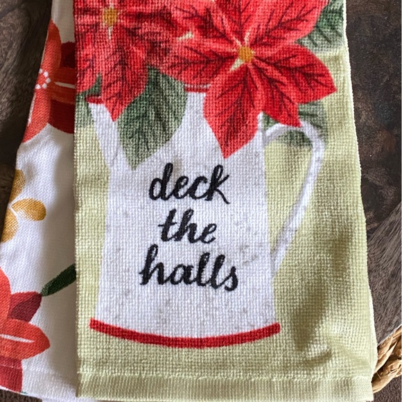NEW St. Nicholas Square Deck The Halls Kitchen Towel 2-pk poinsettia boho KHOLS - Picture 4 of 9